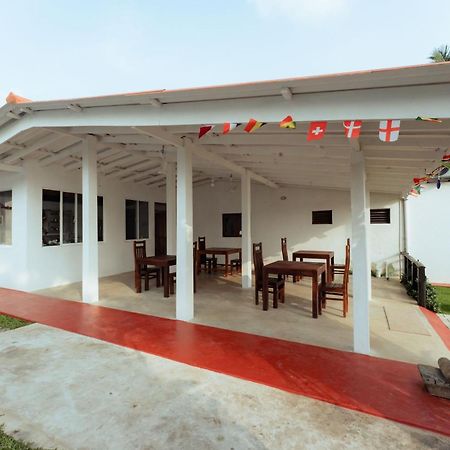 Saman Beach Guest House Bussa 외부 사진