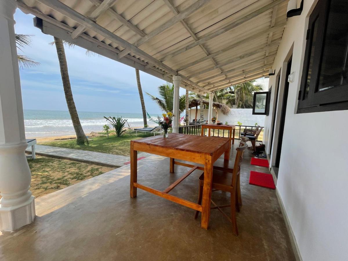 Saman Beach Guest House Bussa 외부 사진