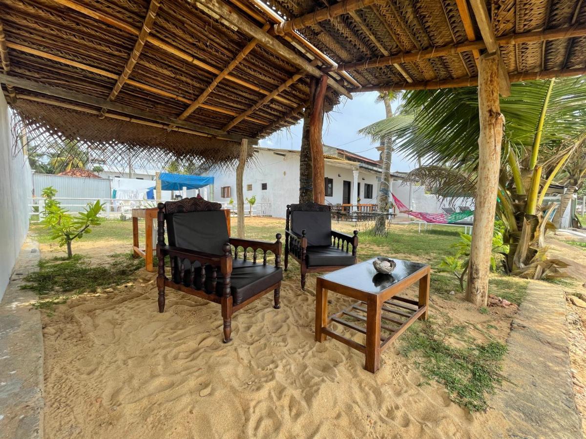 Saman Beach Guest House Bussa 외부 사진